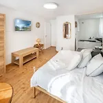 Sofi - Charming Mountain Bijou By Inspiring Places *