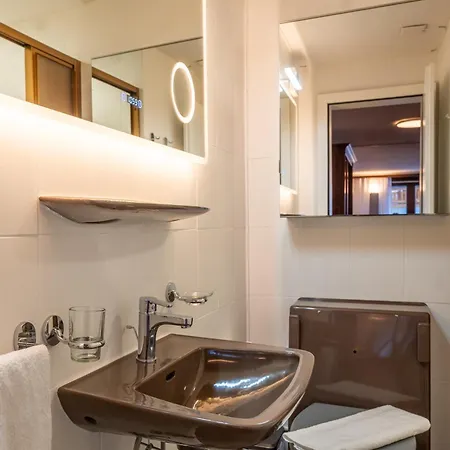 Sofi - Charming Mountain Bijou By Inspiring Places *