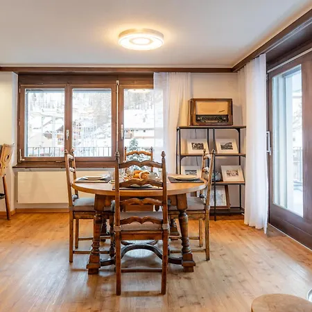 Sofi - Charming Mountain Bijou By Inspiring Places *